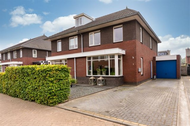 iQ Makelaars Hoogezand, Zoete Kroon