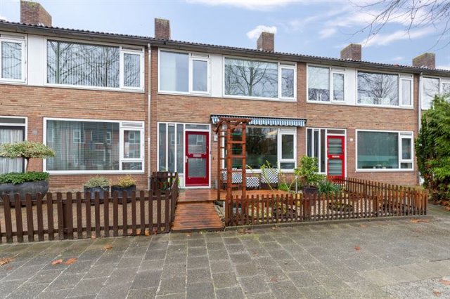 iQ Makelaars Groningen, Regulusstraat