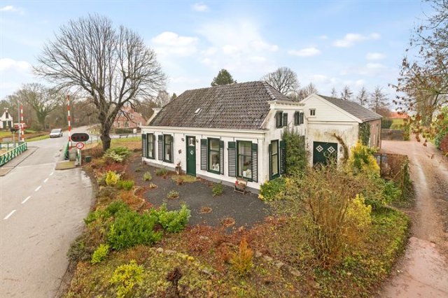 iQ Makelaars Zandeweer, Veilingweg