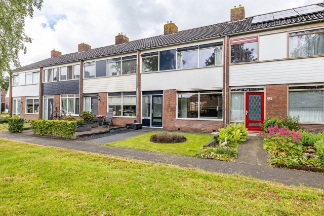 iQ Makelaars Grijpskerk, Singelhorn