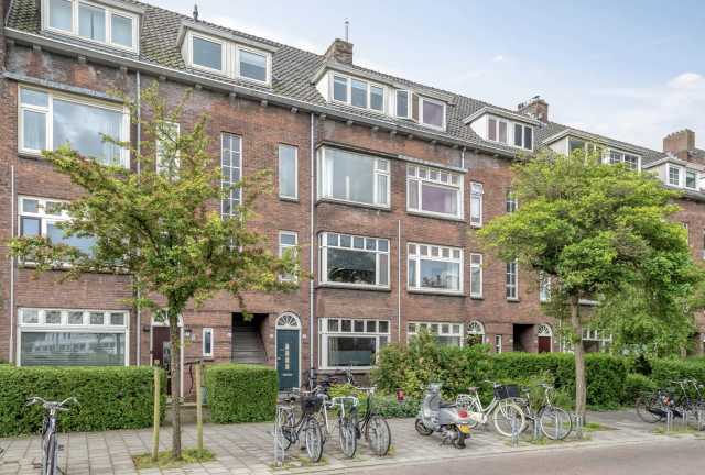 iQ Makelaars Groningen, Koeriersterweg