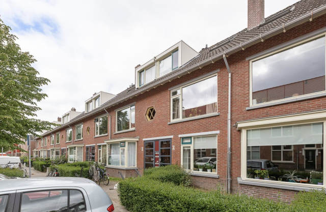 iQ Makelaars Groningen, Bedumerstraat