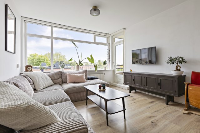 iQ Makelaars GRONINGEN, Laan van de Vrede