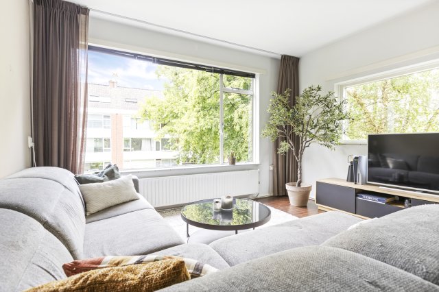 iQ Makelaars GRONINGEN, Troelstralaan