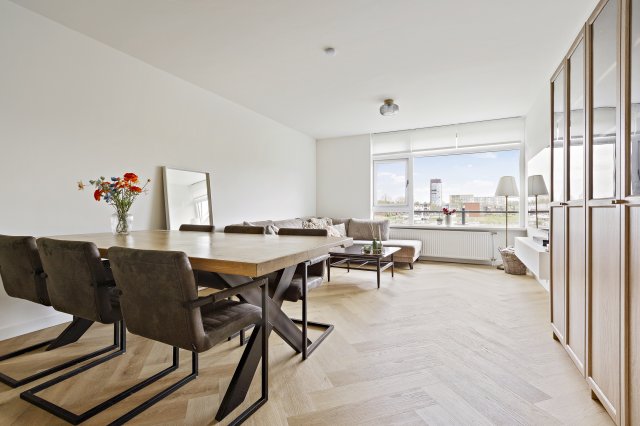 iQ Makelaars GRONINGEN, Metaallaan